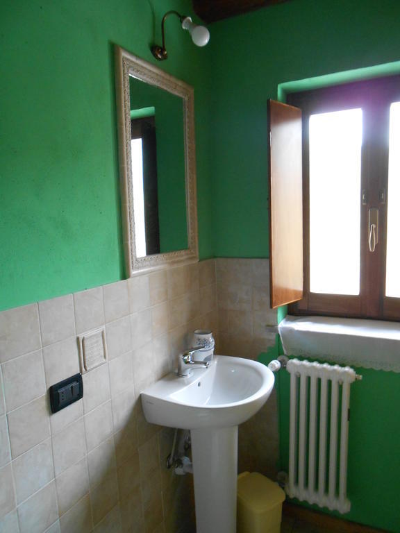Azienda Agrituristica Risveglio Naturale Varese Ligure Oda fotoğraf