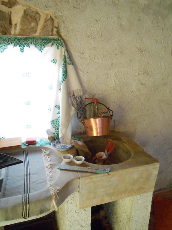 Azienda Agrituristica Risveglio Naturale Varese Ligure Dış mekan fotoğraf