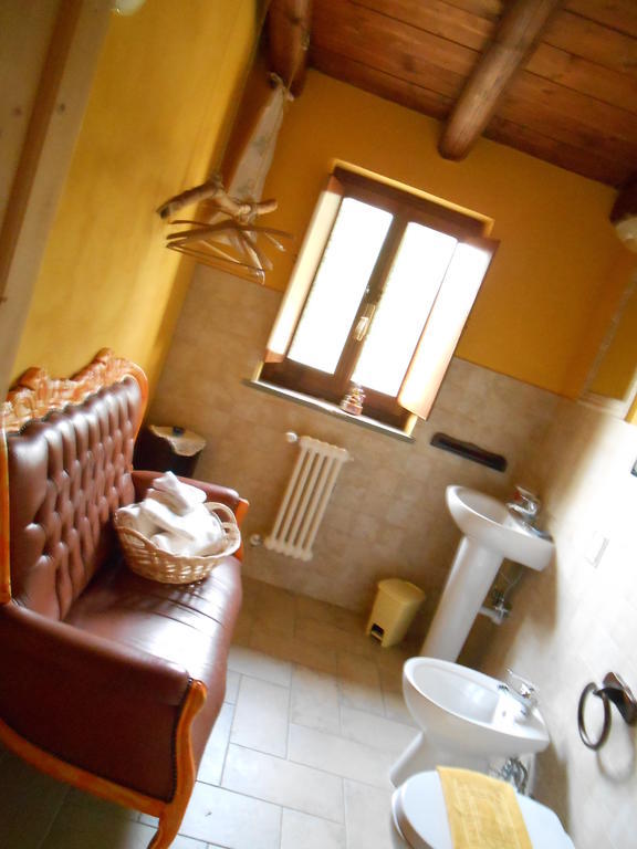 Azienda Agrituristica Risveglio Naturale Varese Ligure Oda fotoğraf